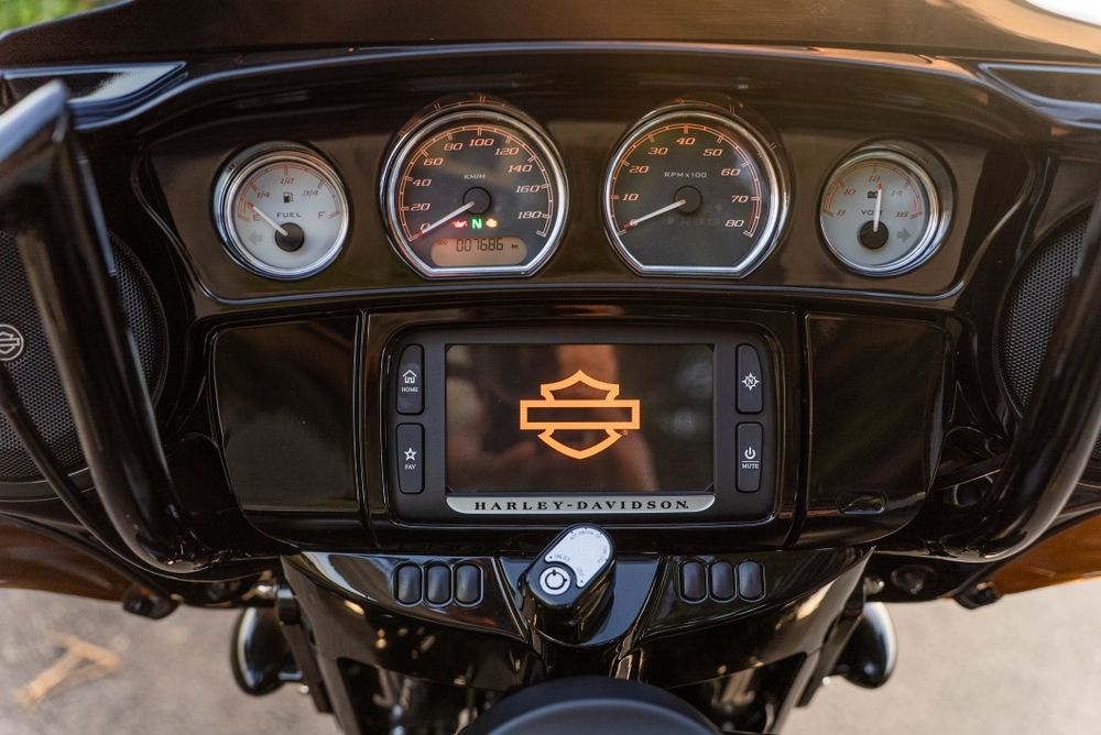 Sprzedam Harleya Davidsona stan jak z salonu