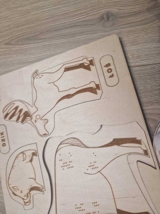 Puzzle drewniane zwierzęta i ich młode