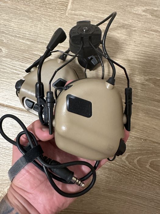 Активні навушники Earmor M31
