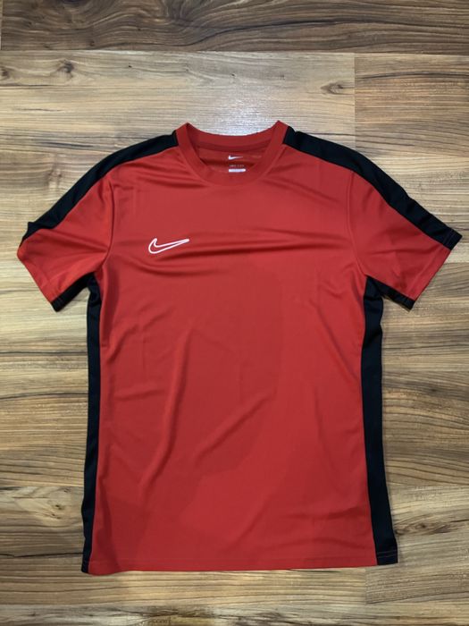 Распродажа!!Тренеровочные вещи Nike Dri Fit, футболки, шорты , штаны