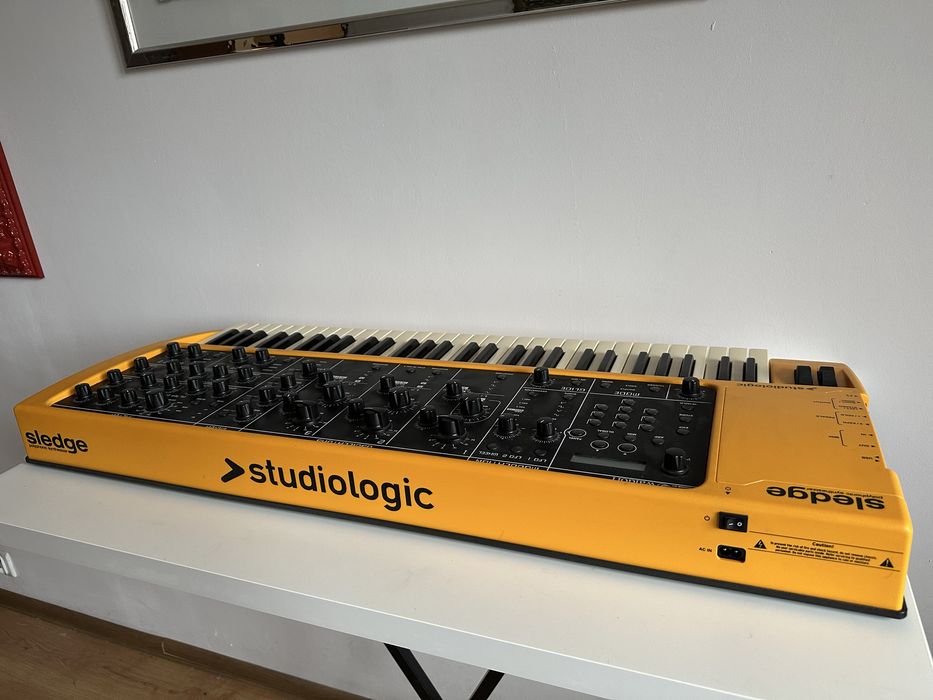 Studiologic Sledge VA Waldorf + torba Thomann stan bardzo dobry