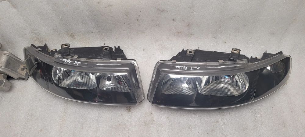 lampy przód seat leon