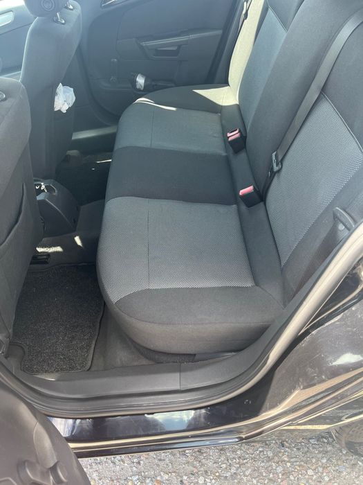 Авто Opel Astra H