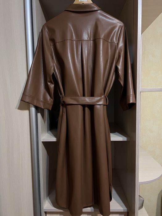 Сукня Bugatti з екошкіри