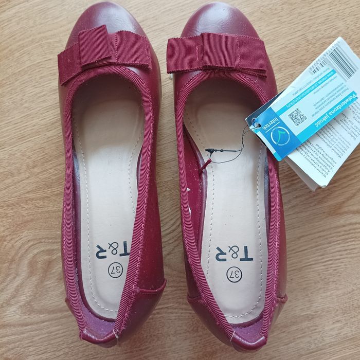74*Nowe buty/pantofelki damskie na koturnie rozmiar 37