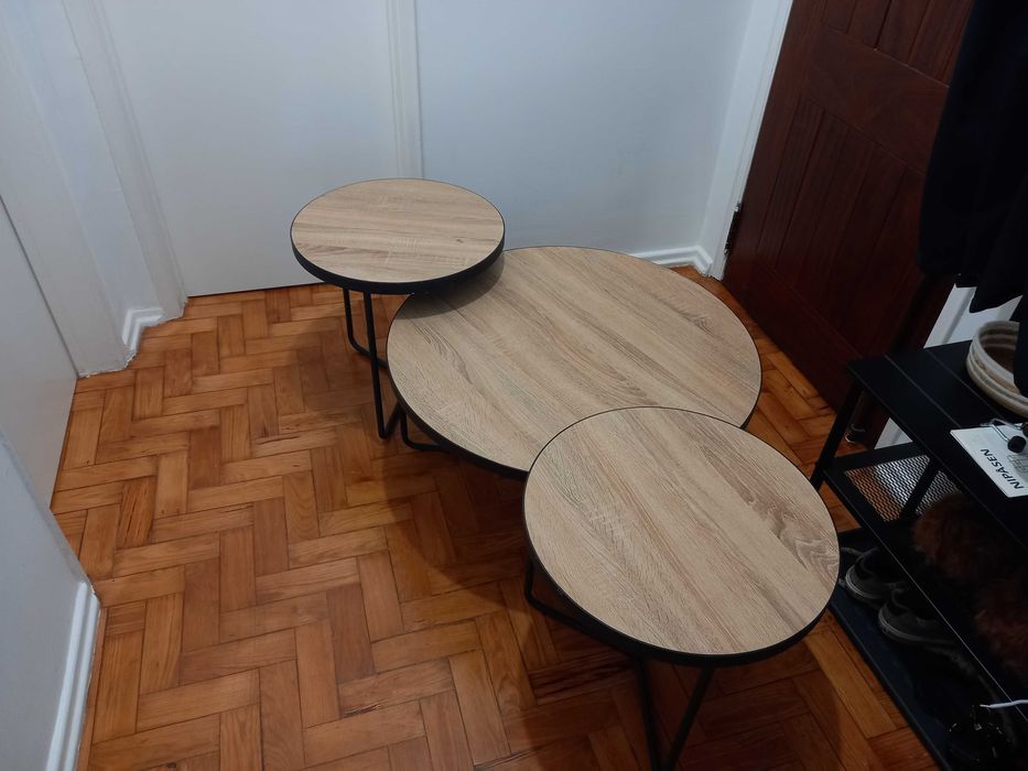 mesa de café em bom estado