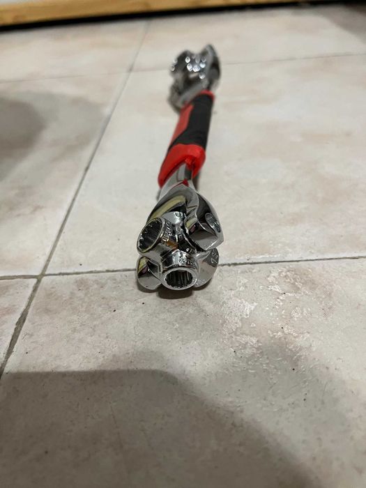 Multi-function rocket key64584576844162123