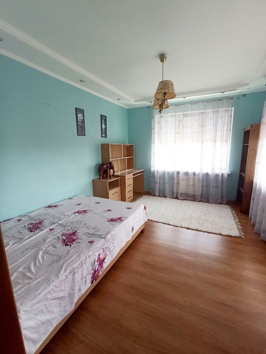 Здам 1/2 будинку вулиця Сосюри