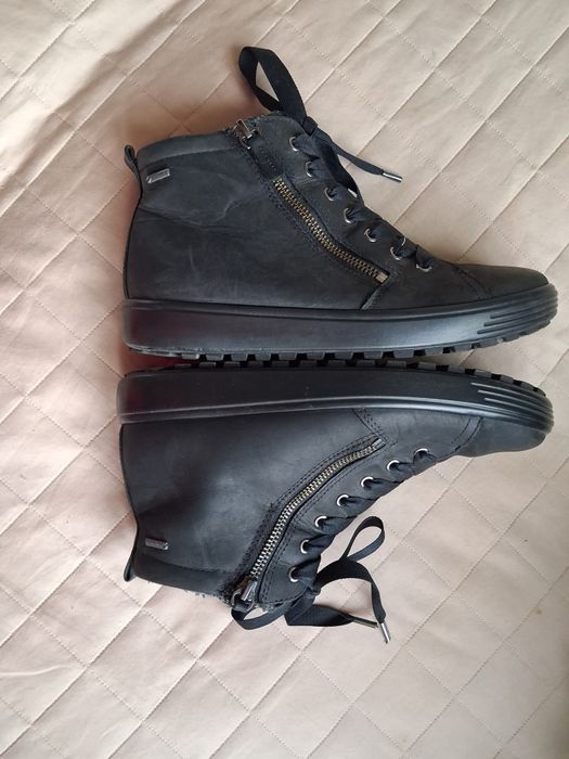 Ботинки черевики 39 розмір ессо нубук зима