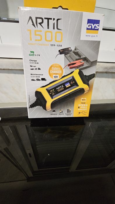 Carregador 12V 1.5A