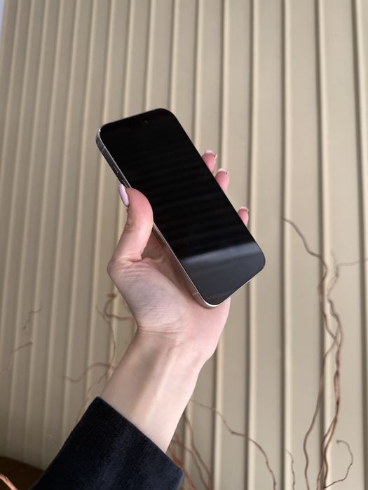 Used IPHONE 15 Pro 128 White Titanium Neverlock  Дорошенка,28 ,IGrand