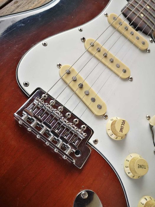 Melody Stratocaster (anos 70)