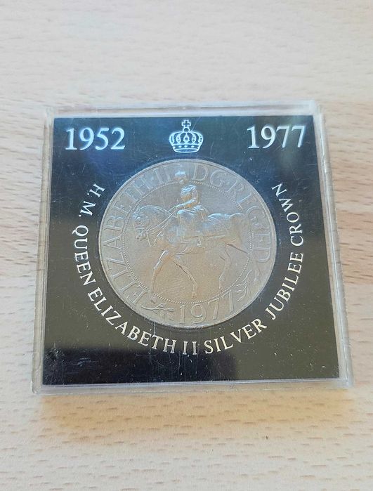 Coroa Comemorativa do Jubileu de Prata do Reino Unido de 1977