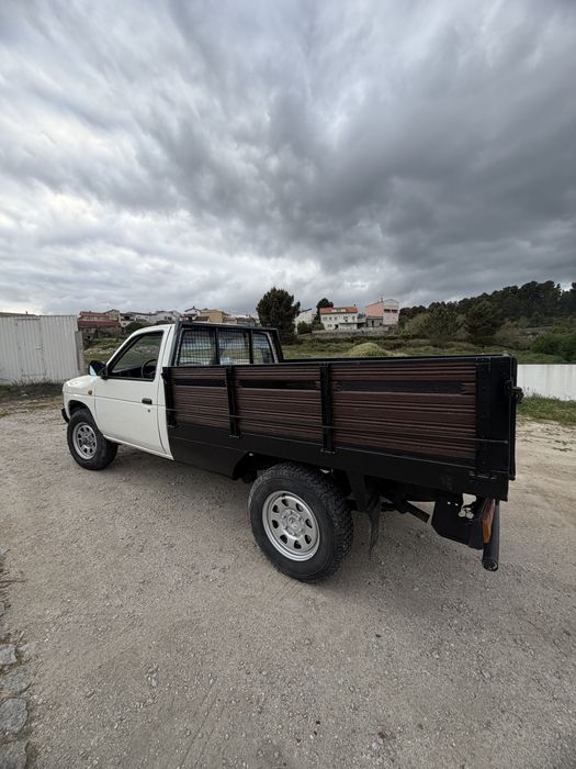 Nissan D21 TD25 4x4 - 178.000 Km