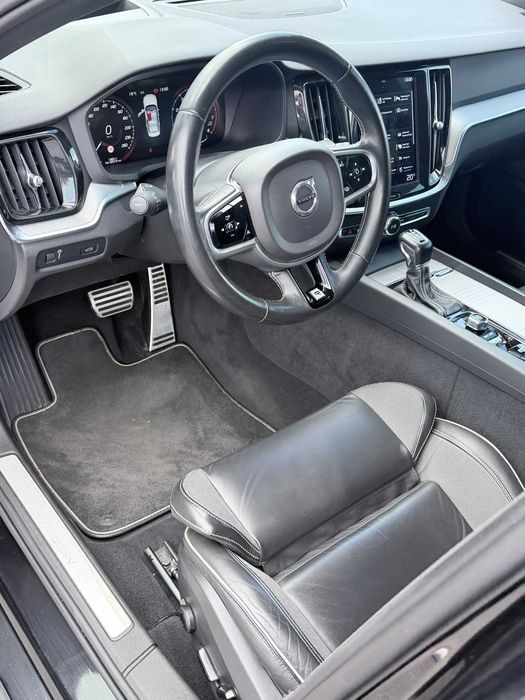 Volvo S60 R-DESIGN POLESTAR 2.0 benzyna 250PS+ HUD+Gwarancja od Volvo do końca roku 2026