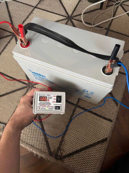 Гелієвий акумулятор Merlion GL121000M8[12V 100Ah] GEL