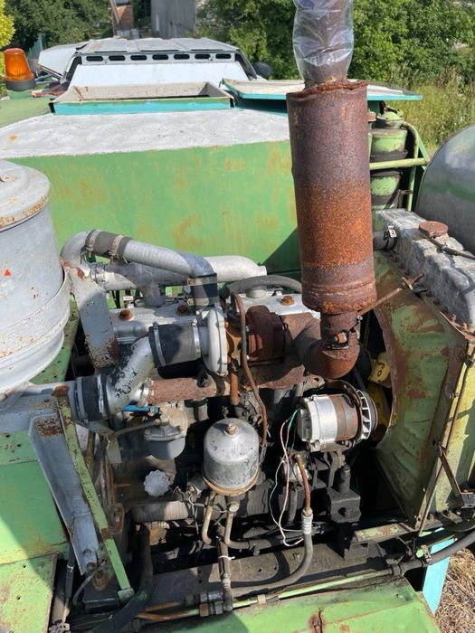 Продам комбайн кзс-3