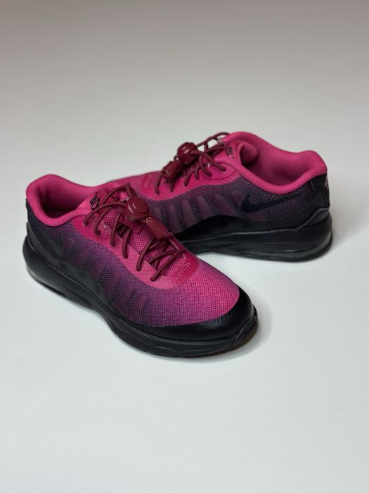 Nike Air Max Invigor оригинальные крутейшие кроссовки
