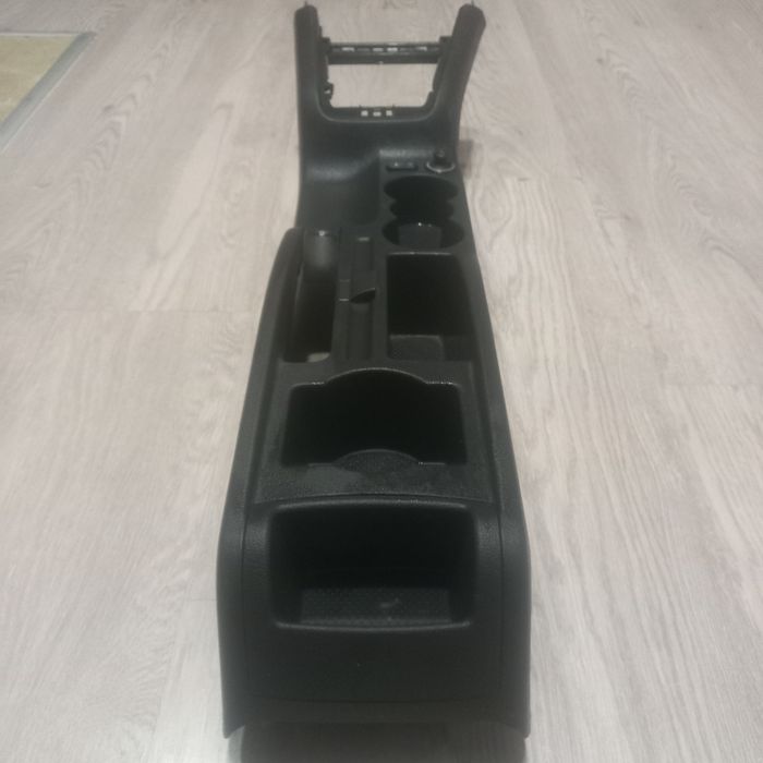 Консоль skoda octavia A 5