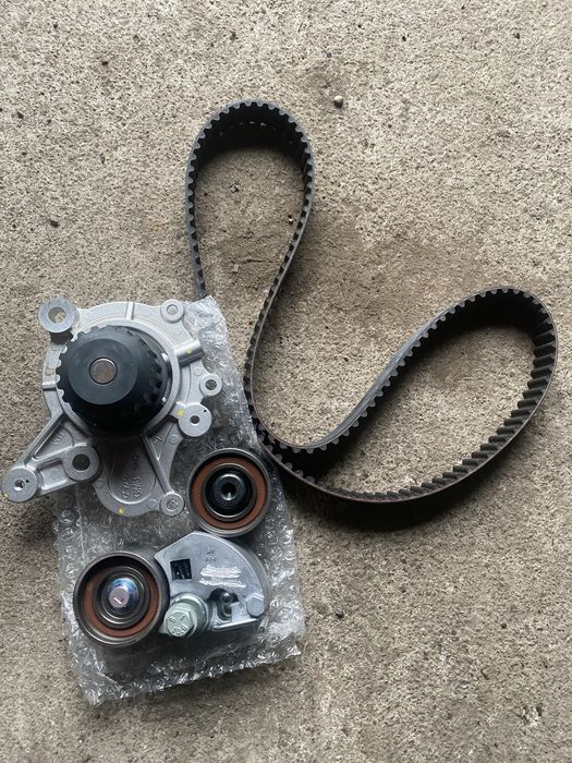 Комплект грм  Hyundai Santa Fe 1