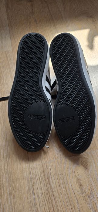 Buty Adidas Hoops VL W rozmiar 38