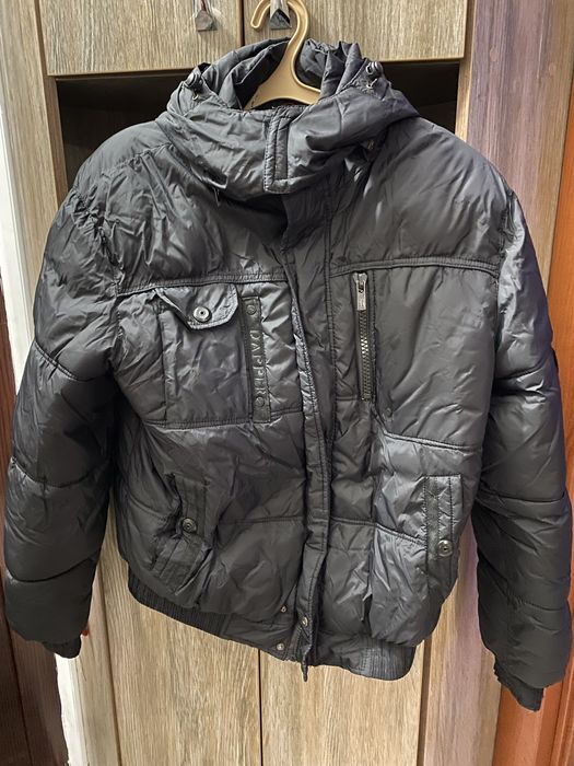 Продам зимову курточку