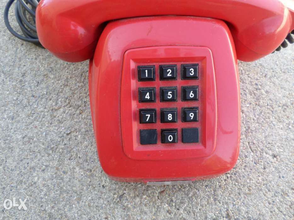 Telefones antigos para coleçao