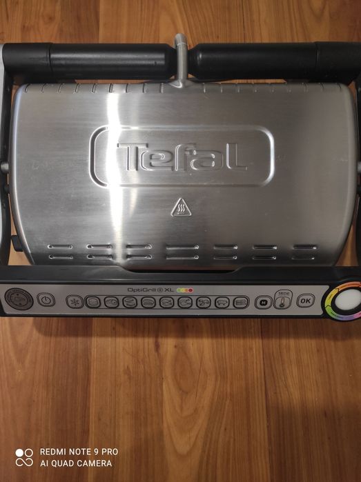 Електрогриль Tefal.