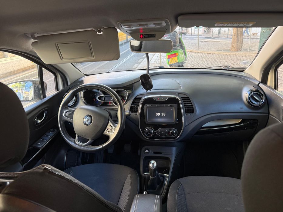 Renault Captur diesel — photo 5