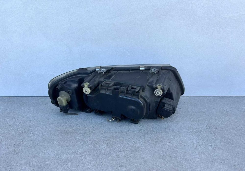 Фара ліва (рестайл) Audi A3 8L (2000-2003р.в)