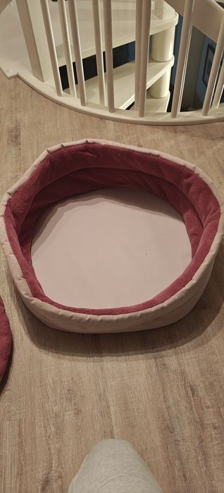 Legowisko ,pufa  dla kota lub psa duże