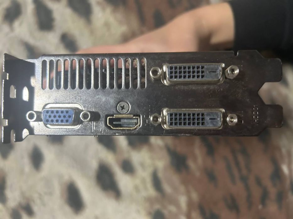 GTX 650 ti     2GB