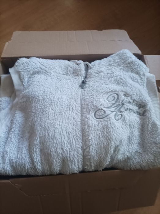 Sprzedam ubranka dla dziewczynki