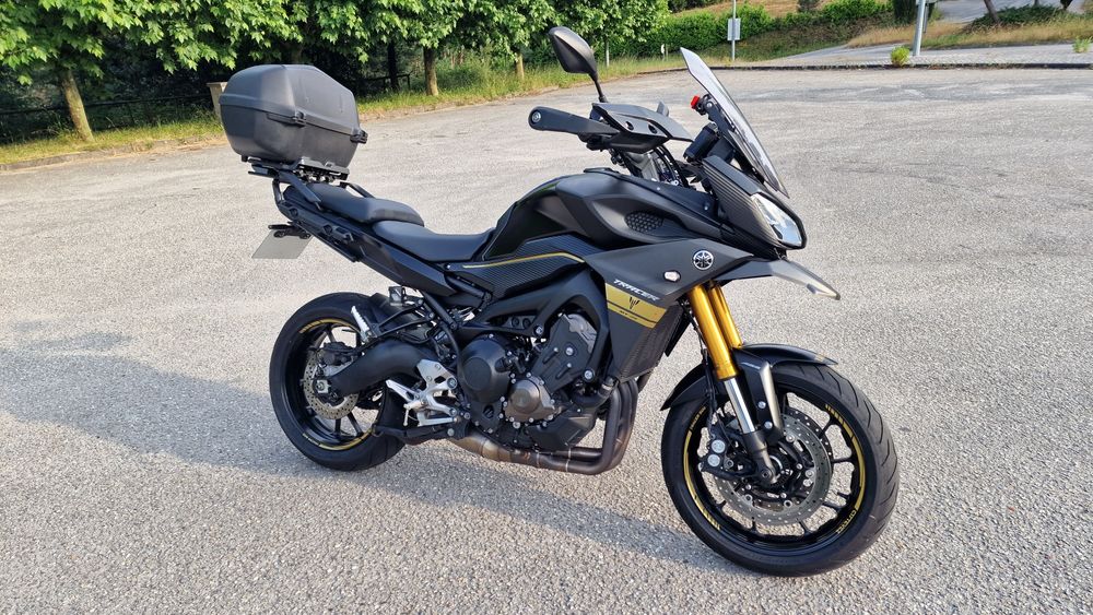 Yamaha tracer 900