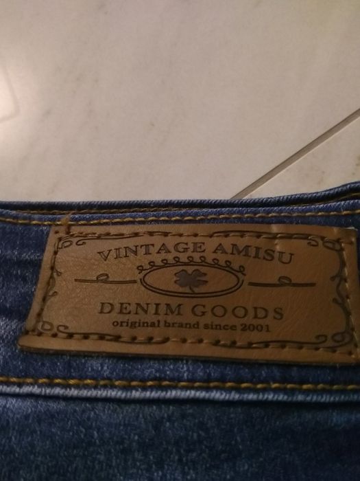Jeansy  38 Amisu