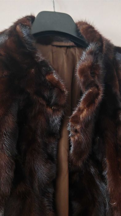 Шуба норка довга з натурального хутра норкова