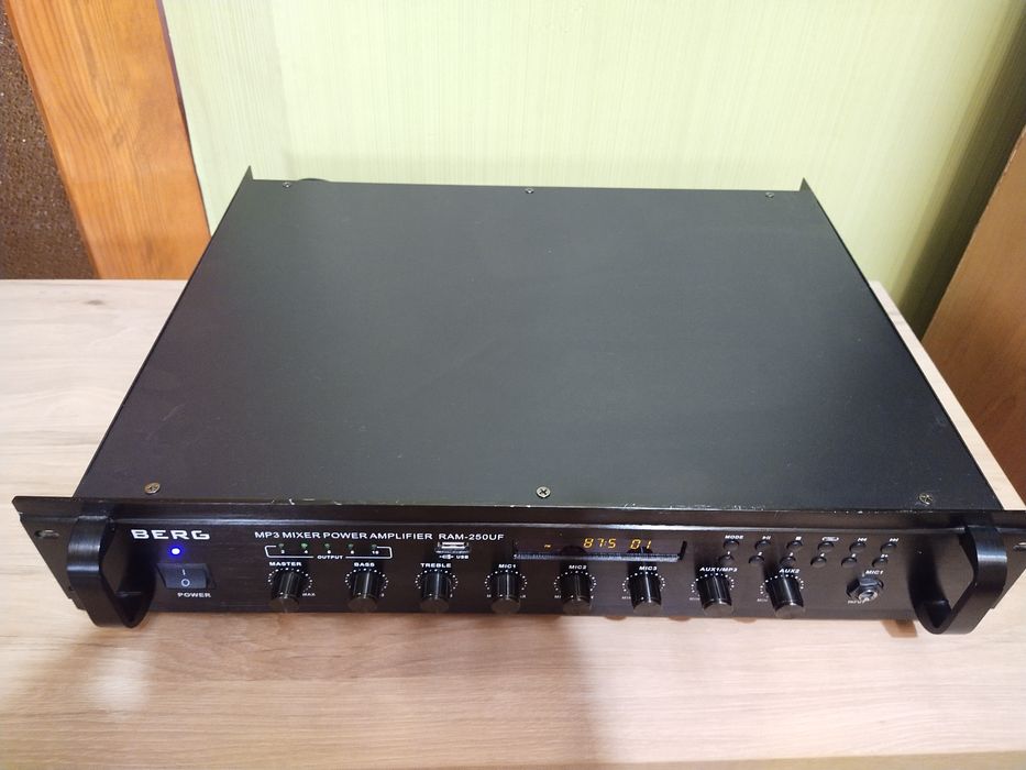 Трансляційний мікшируючий підсилювач RAM-250UF потужністю 240Вт