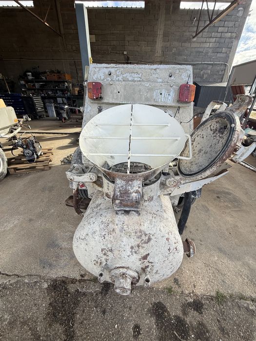 Maquina de betonilha