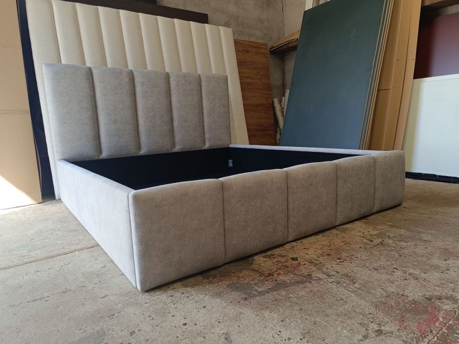 Łóżko tapicerowane panele stelaż pojemnik na wymiar od producenta