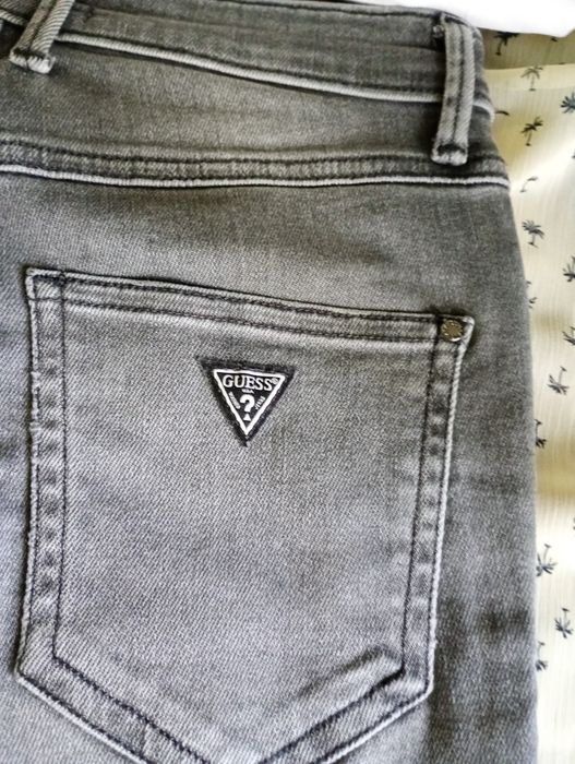 Джинси сірі skinny Guess