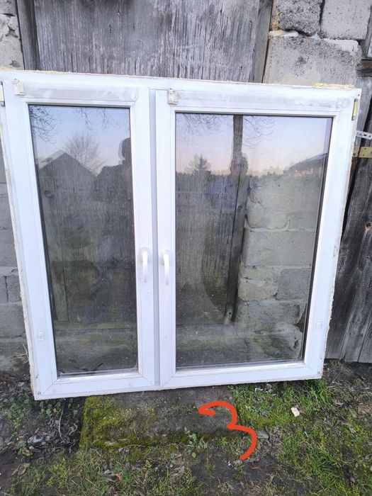 Okna używane  trzy sztuki