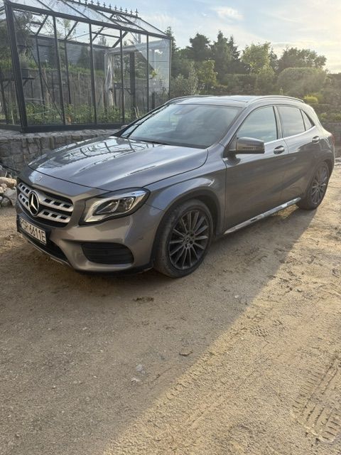 Mercedes-Benz GLA Mercerdes GLA 220, AMG Line, dach panorama, wersja bez adblue