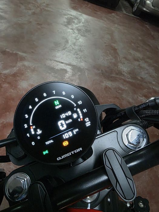 Moto qj srv 125 garantia 5 anos como nova