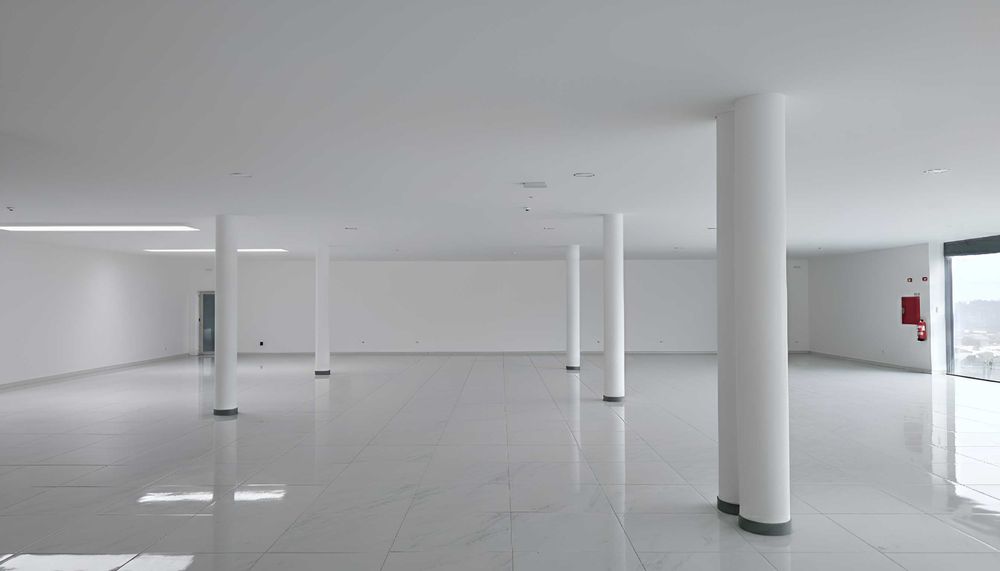 Espaço Comercial Para Aluguer