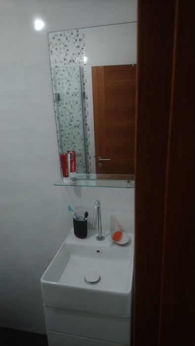 Quarto de estudante ao pé do ISEL e metro de Chelas