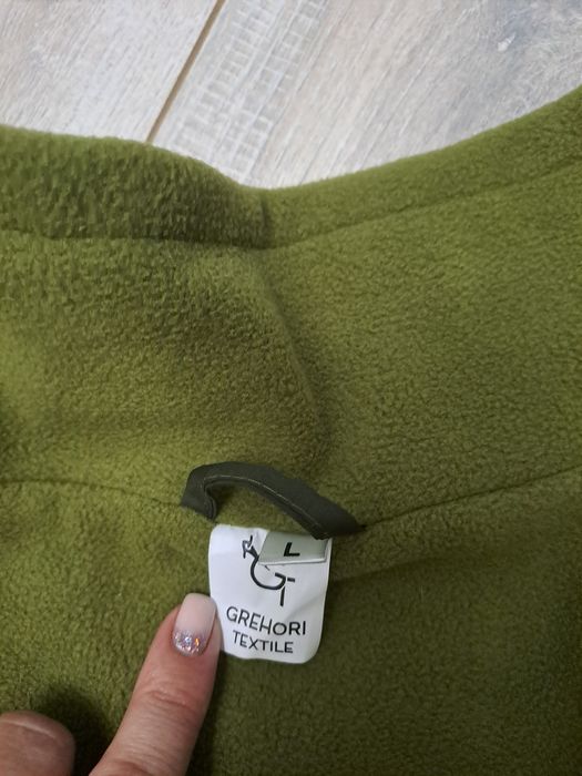 Продам фліски нові 50 розмір