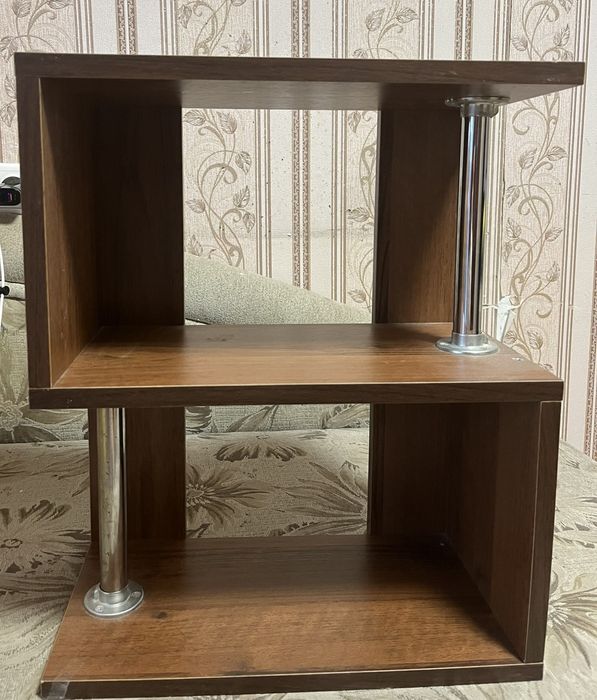 Продам полку б/у