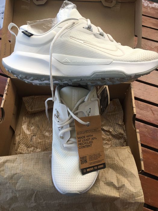 Кроссовки Nike- оригинал новые