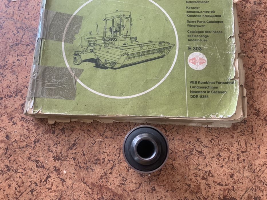 Fortschritt pokosówka kosiarka E303 E302 E301 tulejka główki kosy