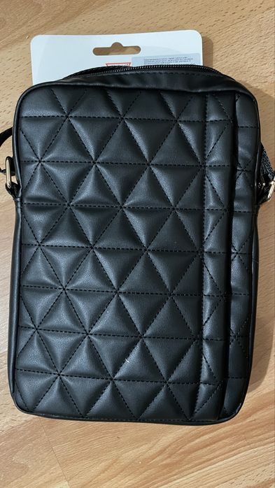 Сумка Guess для планшету